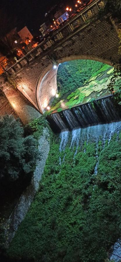 Апартаменты Alla Fontana Di Gemma Via Dei Sosii 69 Тиволи Экстерьер фото
